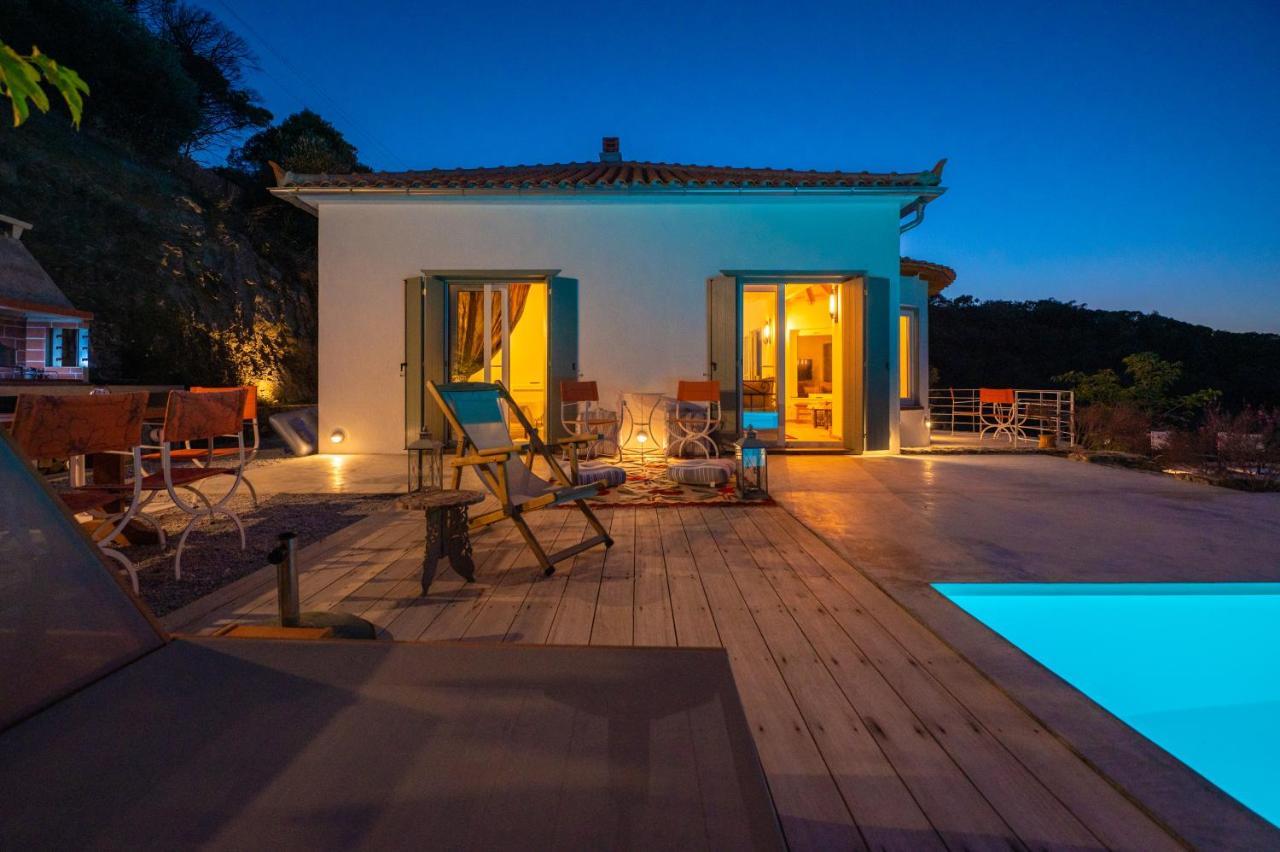 Avgi Villa Glossa Exterior photo